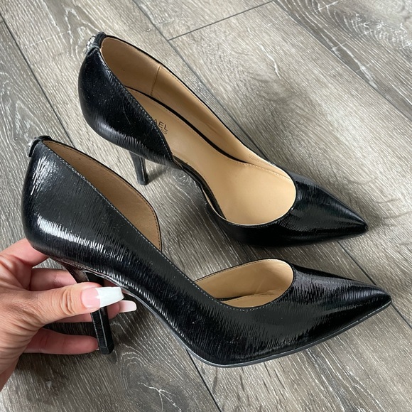 Michael Kors Shoes - Michael kors pumps